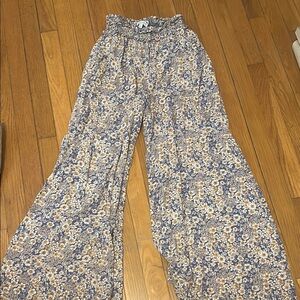 Women’s Floral Wide-Leg Pants